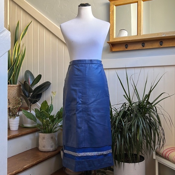 Cobalt Blue Leather Midi Skirt - Picture 4 of 16